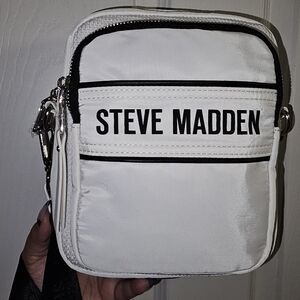 Steve Madden white crossbody bag